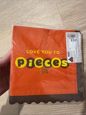 Hershey's Reese's Pieces 'Love You to Pieces' Party Napkins - pack of 40